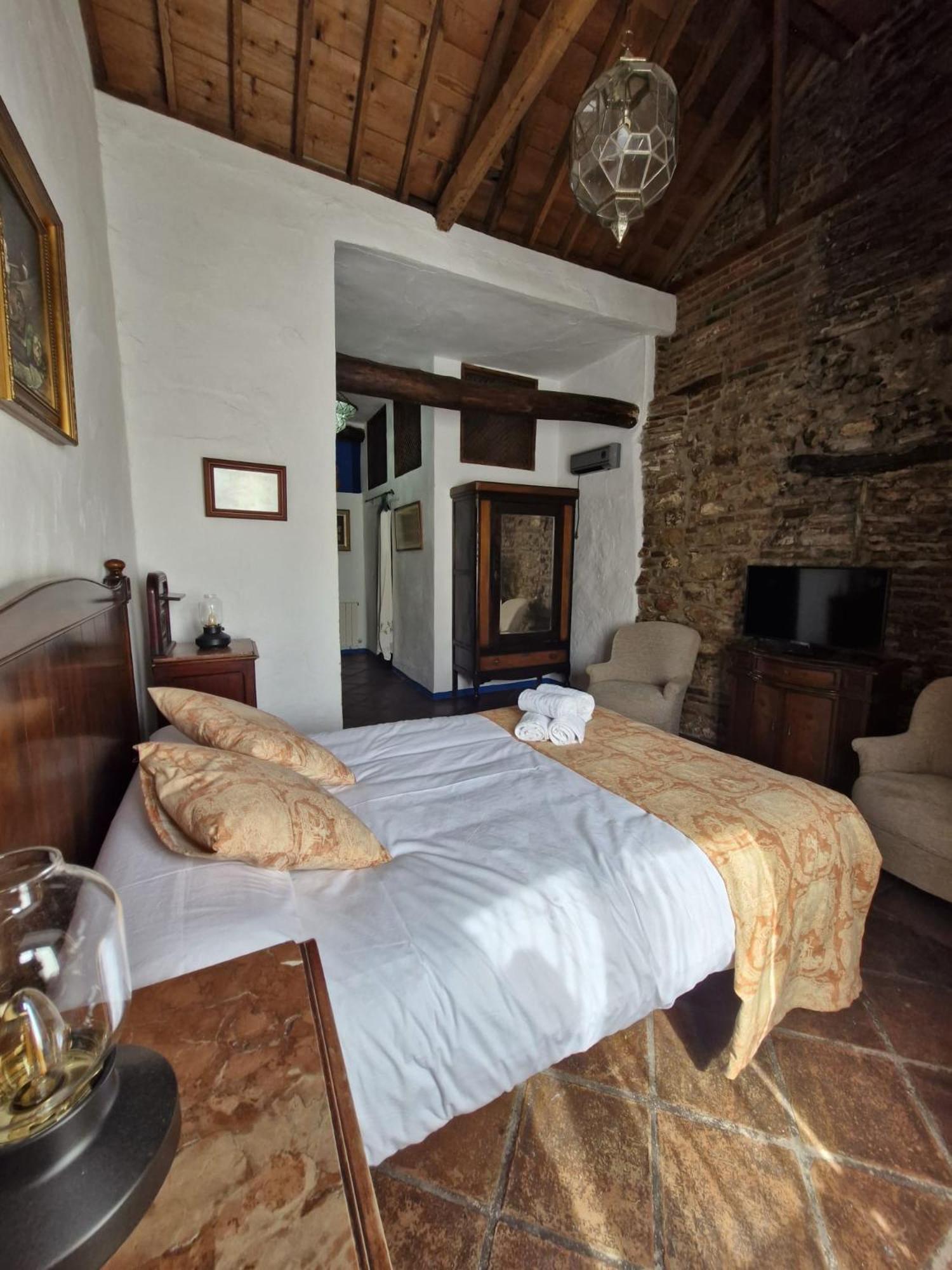 Hotel Rural Verde Oliva Comares Rum bild